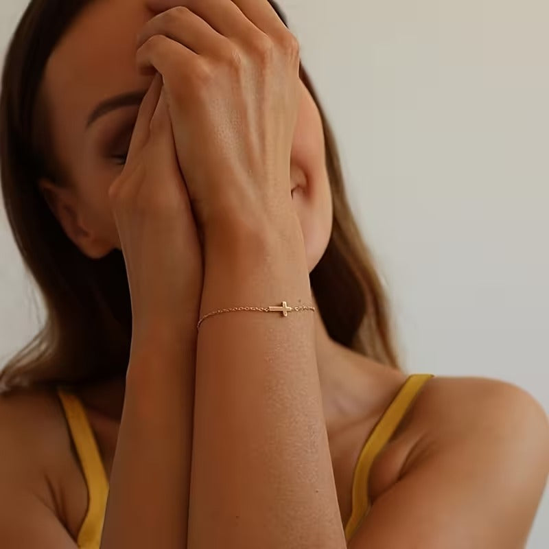 Golden Plated Cross Pendant Bracelet
