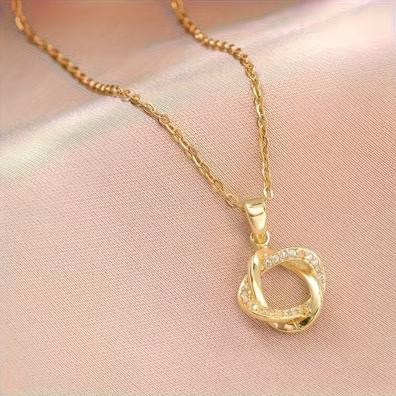 Elegant Minimalist Geometric Petal Pendant Necklace