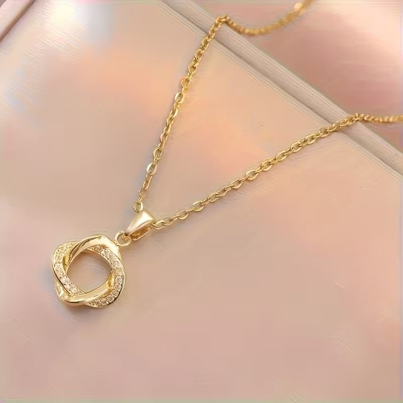 Elegant Minimalist Geometric Petal Pendant Necklace