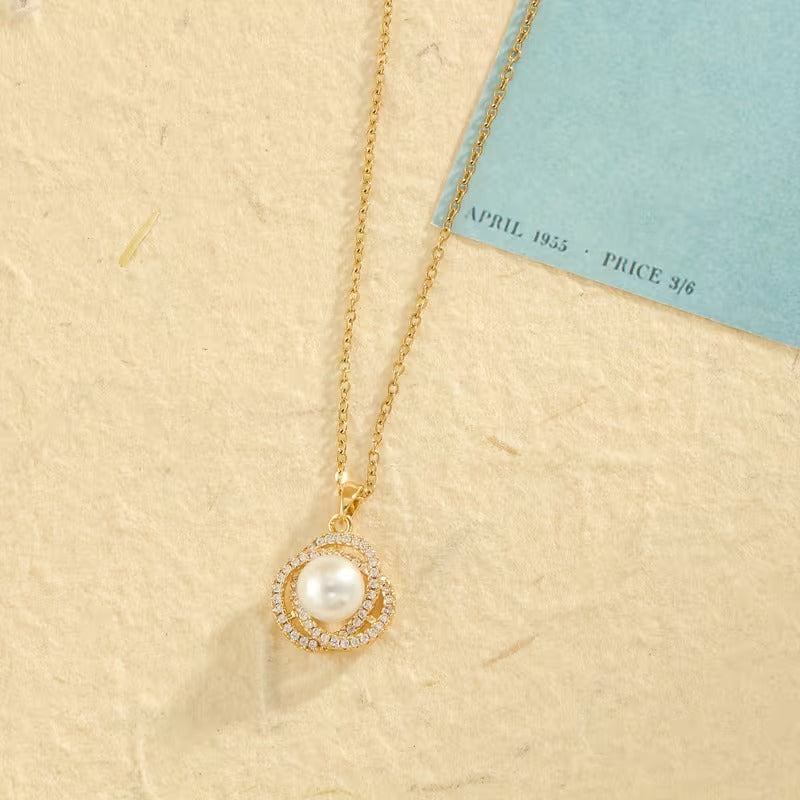 Elegant Pearl &amp; Diamond Halo Pendant Necklace
